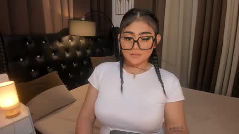 Snapshot of monstrouscockdivaontop chatting on December 15, 12:49 pm Ruthie online show from December 15, 12:49 pm