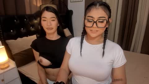 Snapshot of monstrouscockdivaontop chatting on December 20, 8:17 am Ruthie online show from December 20, 8:17 am