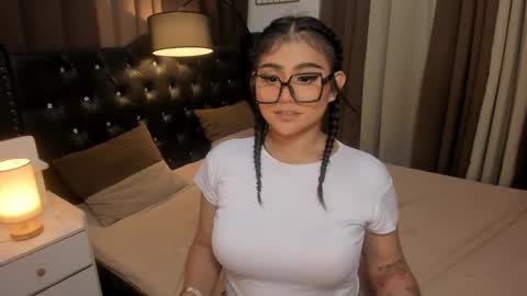 Snapshot of monstrouscockdivaontop chatting on December 21, 2:58 pm Ruthie online show from December 21, 2:58 pm