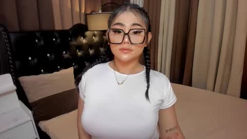 Snapshot of monstrouscockdivaontop chatting on January 13, 9:20 pm Ruthie online show from January 13, 9:20 pm