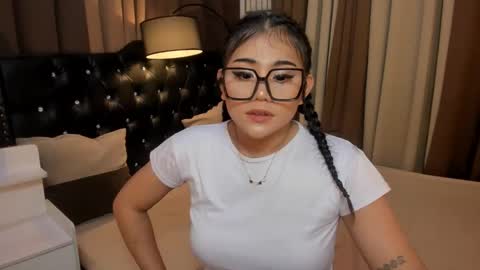 Snapshot of monstrouscockdivaontop chatting on January 17, 1:04 am Ruthie online show from January 17, 1:04 am