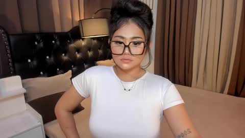 Snapshot of monstrouscockdivaontop chatting on January 20, 12:04 am Ruthie online show from January 20, 12:04 am