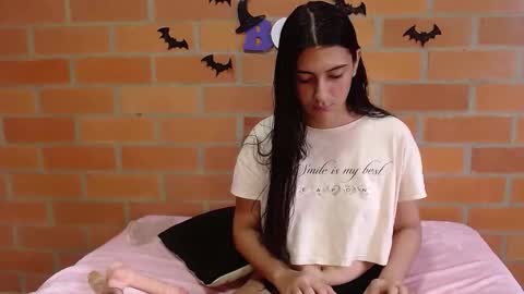 Luisa online show from October 29, 2:08 pm