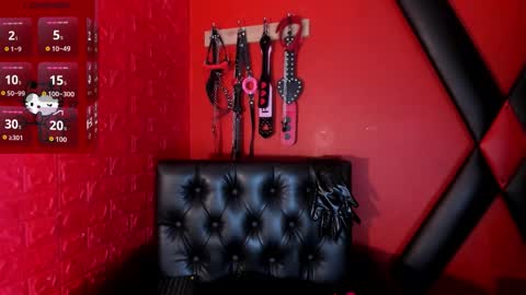 Monttserratt online show from February 26, 7:24 pm