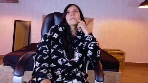 Moon  online show from December 18, 2:28 am