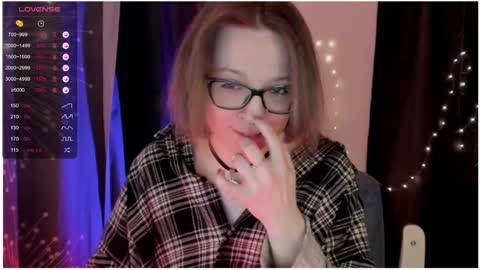 Roxy online show from March 6, 7:21 pm