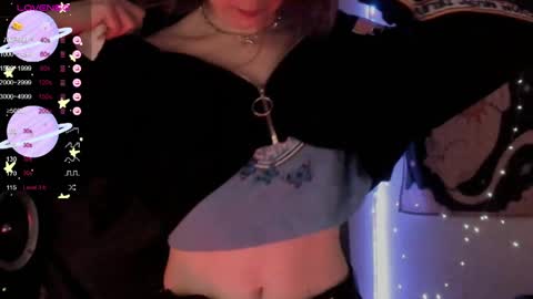 Roxy online show from April 2, 7:11 pm