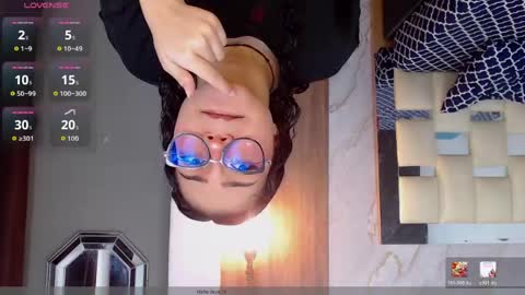 moon_and_fire_ online show from March 25, 4:07 am