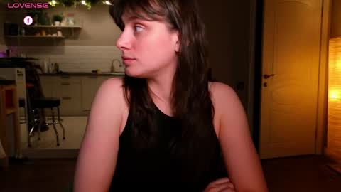 Luna  online show from April 15, 5:42 pm