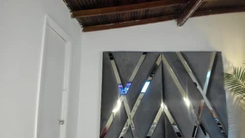 Luna  online show from November 15, 3:52 pm