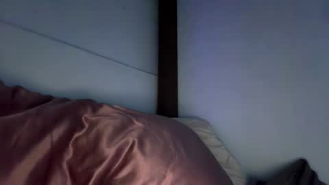 moona_luna21 online show from October 15, 2:55 am