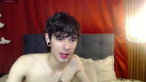 MOON AND ZUKO online show from February 24, 2:20 am