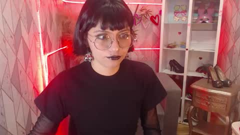 Charlotte online show from October 18, 6:08 pm