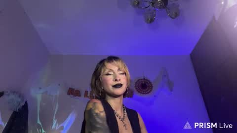 Cinna online show from October 18, 8:20 pm