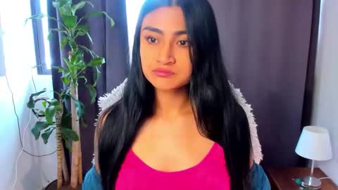 moonie_baddie31 online show from September 25, 7:39 pm