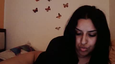 Snapshot of moonie_claire chatting on March 18, 3:15 pm Claire online show from March 18, 3:15 pm