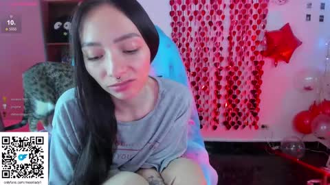 MOON  online show from February 24, 5:43 am