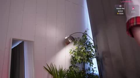 Asuna online show from March 14, 1:49 pm