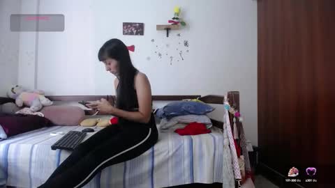 Snapshot of moonlunita chatting on September 22, 3:47 pm moonlunita online show from September 22, 3:47 pm
