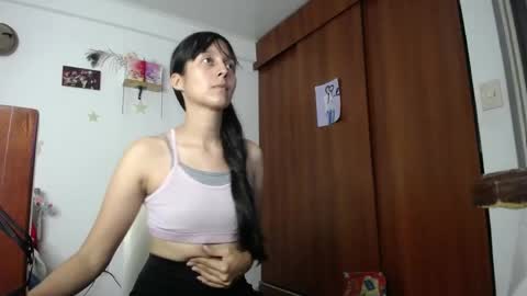 moonlunita online show from May 25, 10:27 pm
