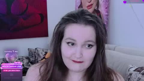 Snapshot of moonshinelady chatting on March 6, 10:39 pm Kate online show from March 6, 10:39 pm