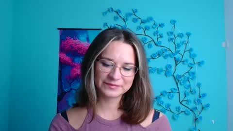 Susanna online show from November 21, 12:15 pm