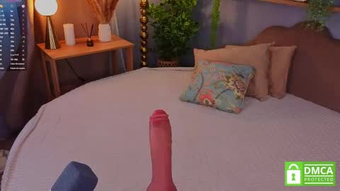 Snapshot of moontongue chatting on April 15, 7:15 am Trisha online show from April 15, 7:15 am