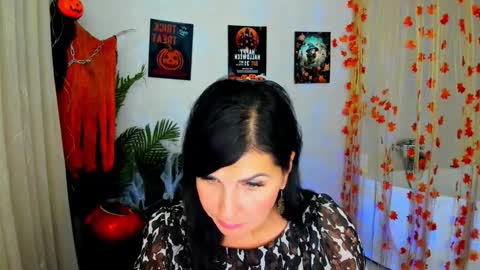 Ask me  online show from October 26, 11:49 am