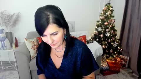 Ask me  online show from December 16, 3:55 am