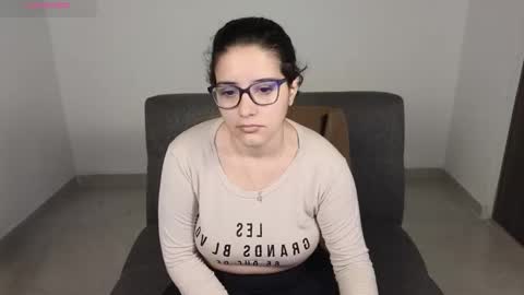 Moon Woman online show from October 12, 2:43 am