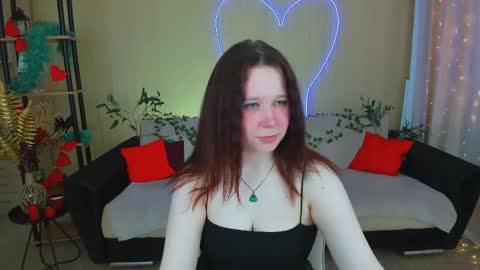 Snapshot of mooonlightsky chatting on May 18, 11:16 am Charli online show from May 18, 11:16 am