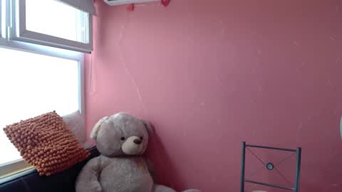 Mora Haze 3 online show from February 17, 6:15 pm