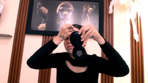 alexia online show from March 30, 7:04 pm