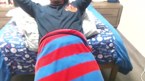 Snapshot of moreofthis chatting on December 5, 5:48 am Didier online show from December 5, 5:48 am