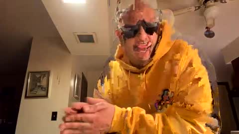 Snapshot of morethanenough437431 chatting on October 16, 8:26 am morethanenough437431 online show from October 16, 8:26 am