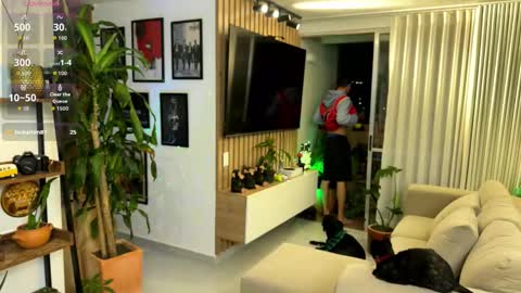   online show from March 8, 12:19 am