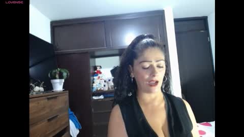 Snapshot of morganfacinating_7777 chatting on February 11, 12:26 am MORGAN online show from February 11, 12:26 am