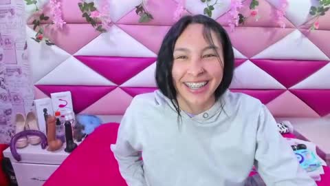 MorganHarper online show from March 31, 3:52 am