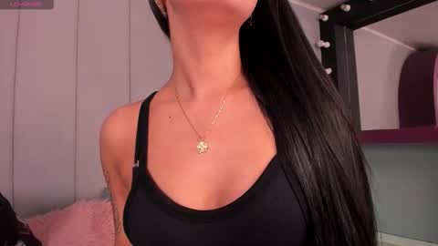 Snapshot of morganlake_ chatting on November 23, 3:39 am Morgan online show from November 23, 3:39 am