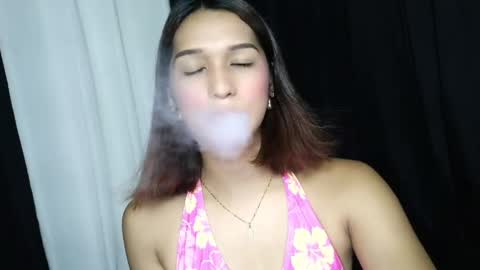 Snapshot of morie_hadid chatting on May 14, 12:50 am Morie online show from May 14, 12:50 am