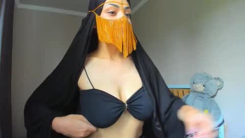 Medina online show from May 10, 7:13 am