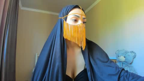 Medina online show from May 14, 7:48 am