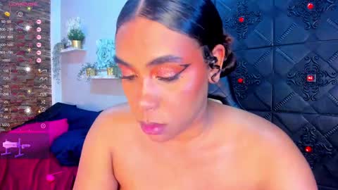 Snapshot of morochaa_fire chatting on December 8, 5:33 pm Morocha  online show from December 8, 5:33 pm
