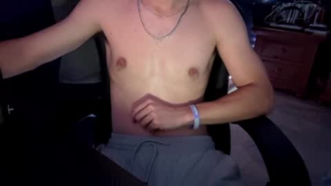 moserb_1 online show from July 11, 3:09 am