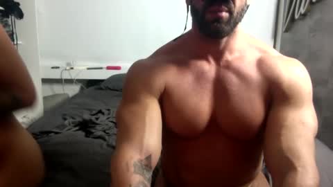 Snapshot of mosh2 chatting on February 23, 2:18 am Kattie Mosh online show from February 23, 2:18 am