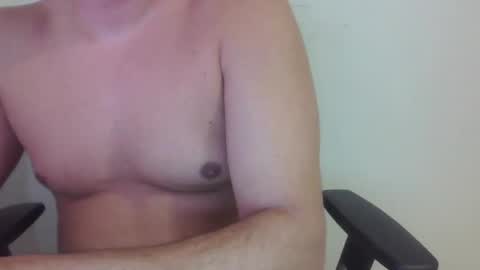 Snapshot of moshez1 chatting on December 16, 3:51 am moshez1 online show from December 16, 3:51 am