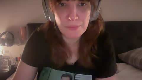 Mossy Mommy online show from April 25, 12:13 am