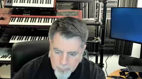 mostly_unbothered online show from November 25, 9:09 am