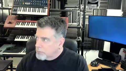 mostly_unbothered online show from January 16, 8:40 am