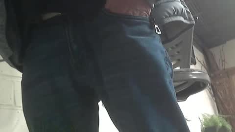 Snapshot of motofann2 chatting on January 12, 12:05 am motofann2 online show from January 12, 12:05 am